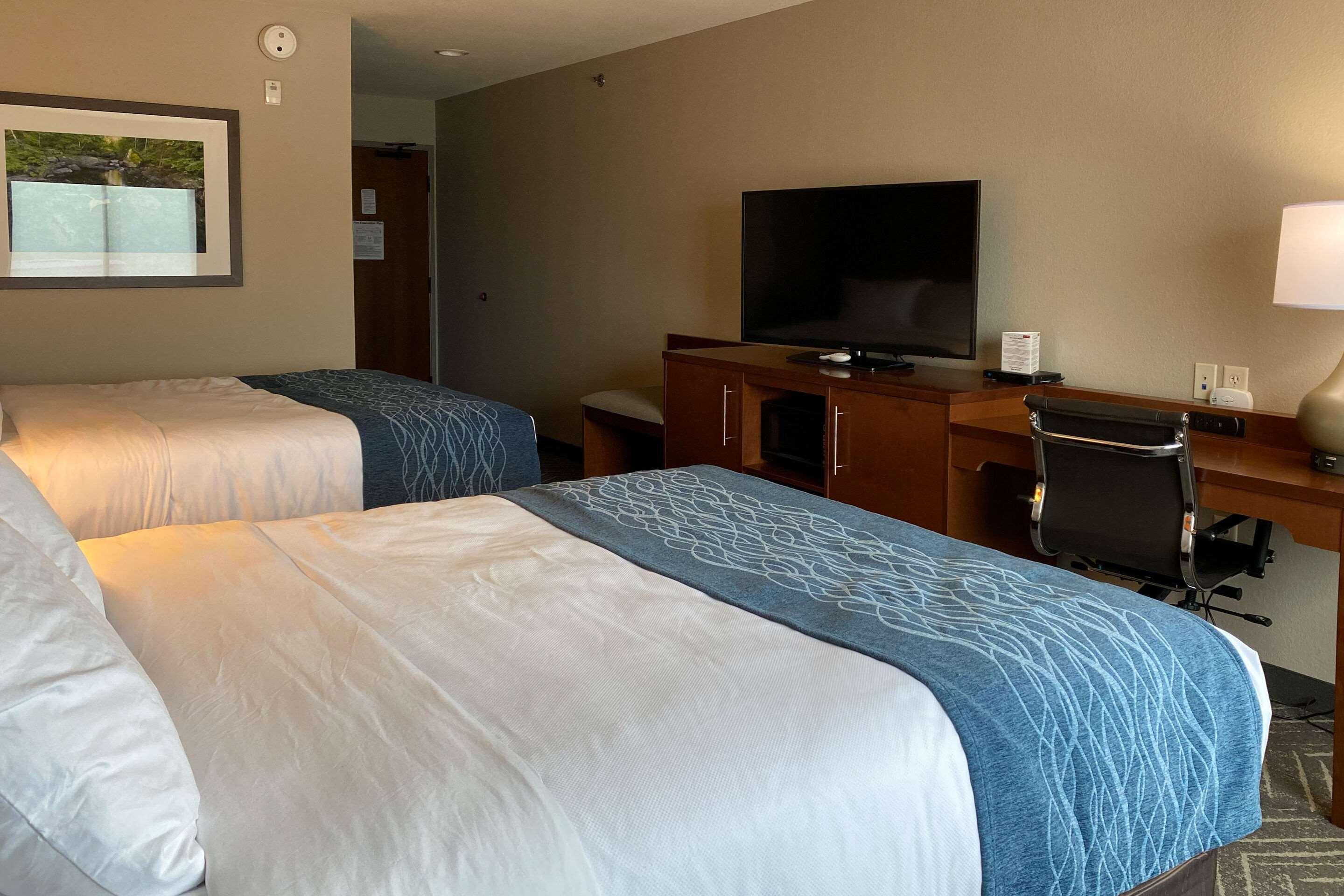 Comfort Inn & Suites Mountain Iron And Virginia Экстерьер фото