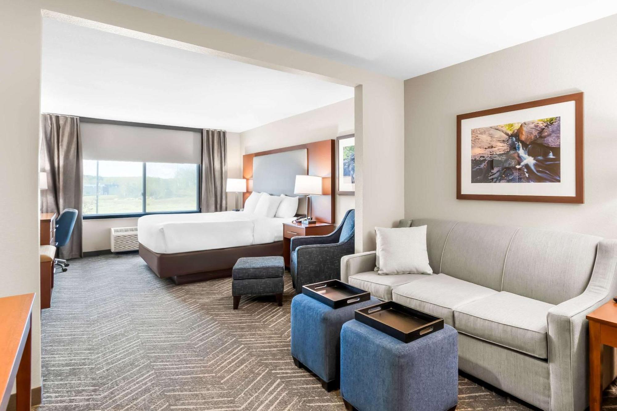 Comfort Inn & Suites Mountain Iron And Virginia Экстерьер фото